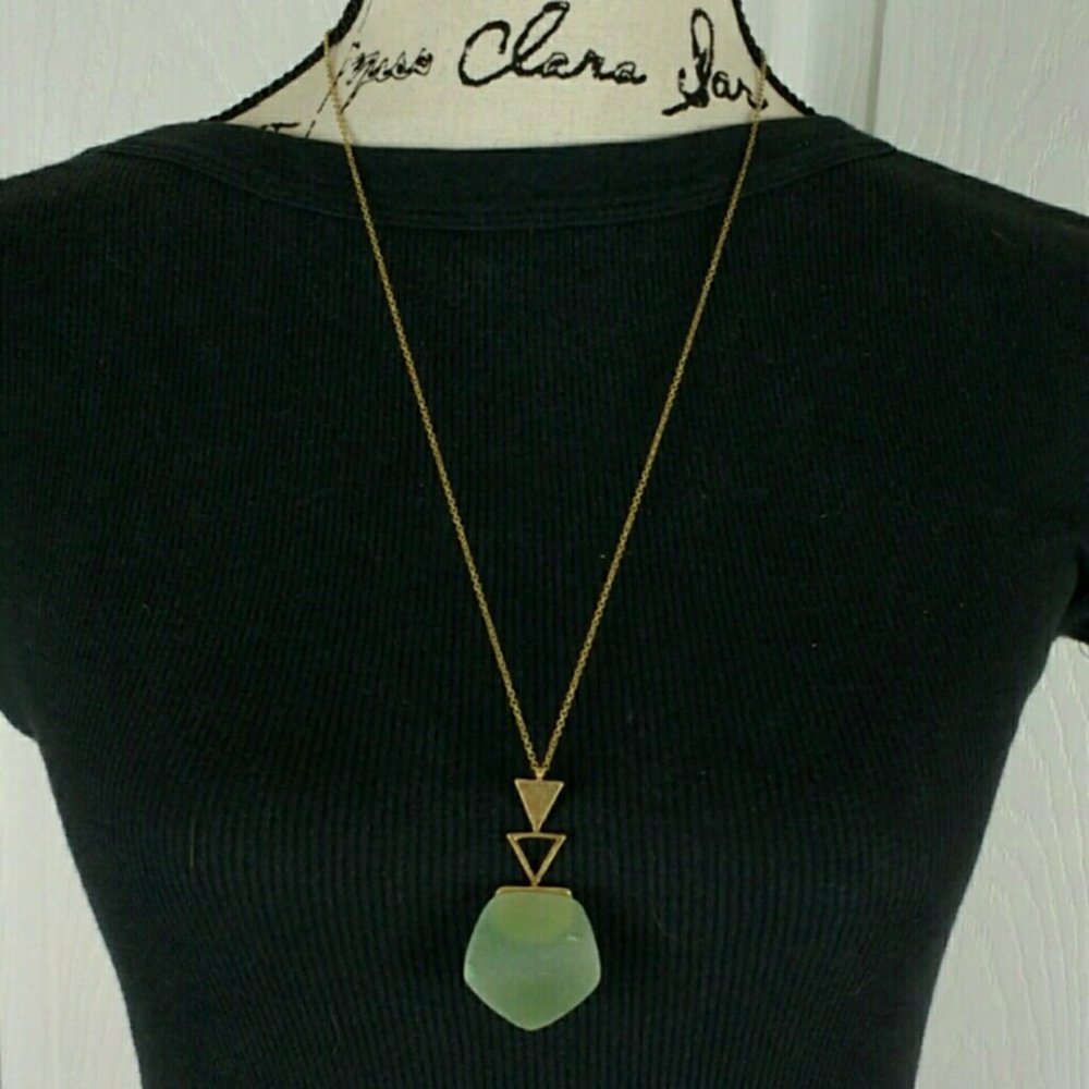 Gold tone & green glass geometric 28" necklace